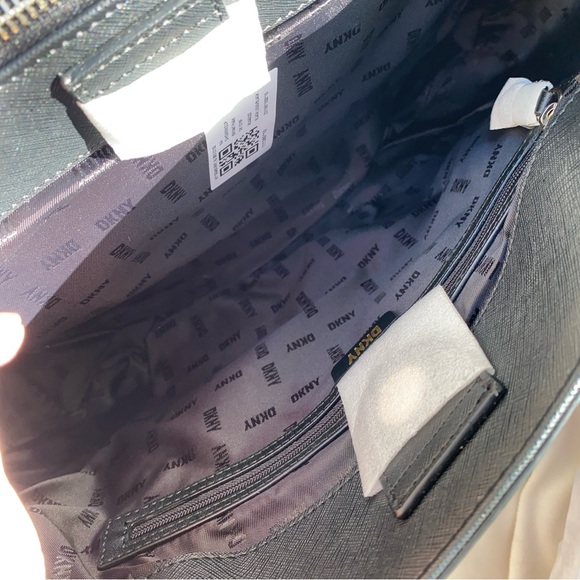 NWT BRYANT PARK SIZE MEDIUM/ LARGE CASUAL - Picture 5 of 7